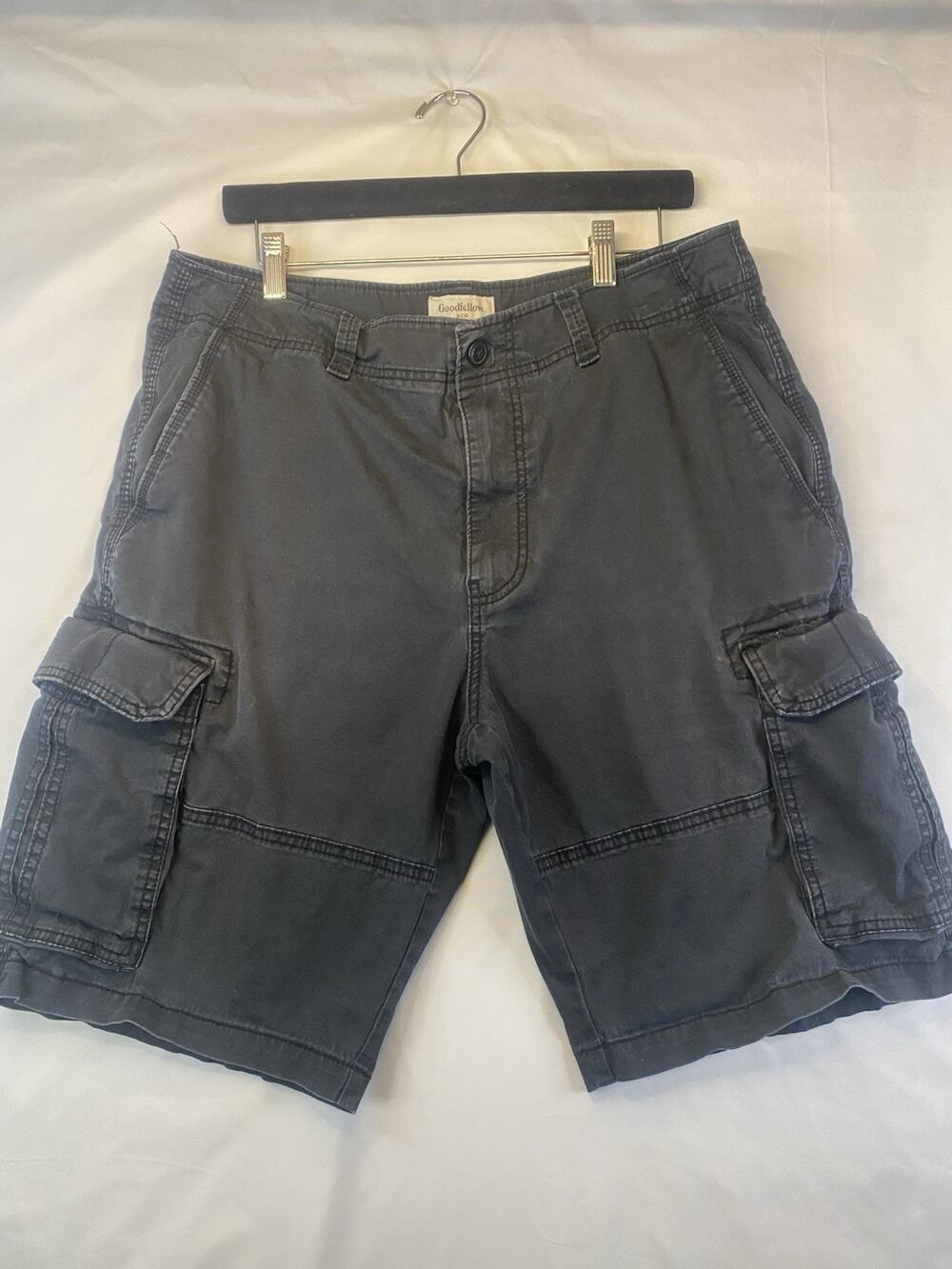 Goodfellow & Co Black Cotton Canvas Cargo Shorts Men's Flat Front Sz 36 Pockets